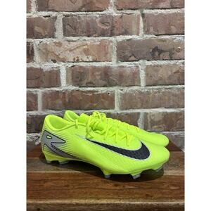 Nike Vapor 16 Academy FG MG Soccer Cleatd Men's Size 11 Volt Yellow FQ8374